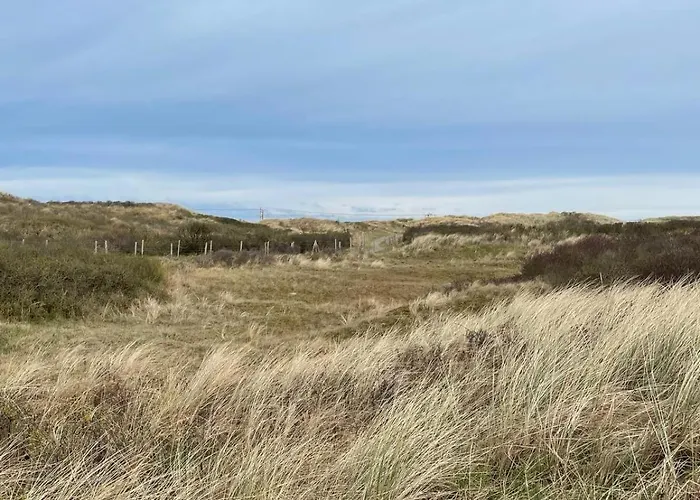 Panoramic Sea View Studio Raversijde Oostende 公寓