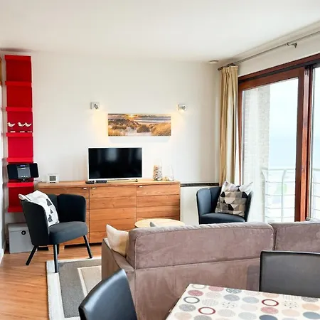 Panoramic Sea View Studio Raversijde Oostende *